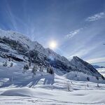 © Montée vers Bostan - OT samoens