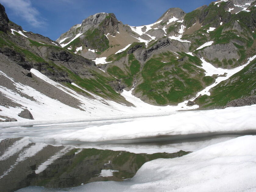 © Tour des Dents Blanches GR®P mini 4 jours. Refuge de Bostan-Tornay - Refuge de la Vogealle (1902 m). Etape 02 - ML Frescurat