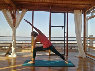 © Yoga course - VERONIQUE BARTHELEMY