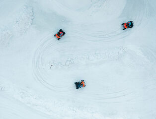 © Ice-Quad-Flaine-Vue-Drone-Dessus - Mathis Decroux