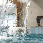 © Aquacime centre: swimming pool and spa - @OT Les Carroz