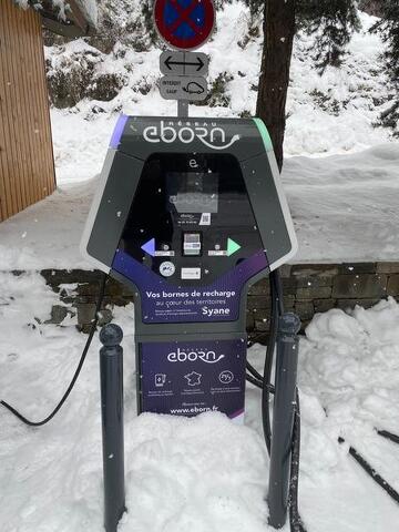 Bornes de recharge pour véhicule électrique