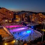 © Ice Rink_Les Carroz-d'Arâches - @OT Les Carroz