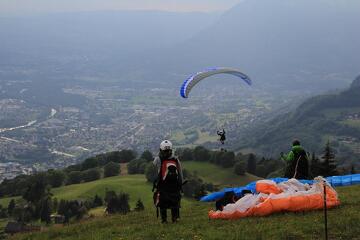 © Parapente-Planete-Stage-Decollage-Cluses - Parapente Planète