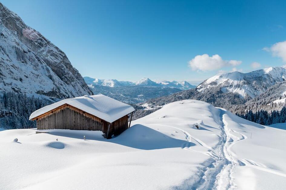 © Refuge de Bostan (ongemarkeerde sneeuwschoenroute)_Samoëns - OT Samoens - Mathilda Manzi