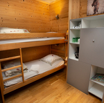 © Chambre 4 personnes  - Les Molliets - La Ferme du Lays_Les Carroz-d'Arâches - Aurélie LEGOFF