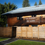 © Chambre 4 personnes  - Les Molliets - La Ferme du Lays_Les Carroz-d'Arâches - Auérlie LEGOFF