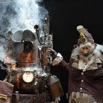 Déambulation de Mister Christmas_Les Carroz-d'Arâches