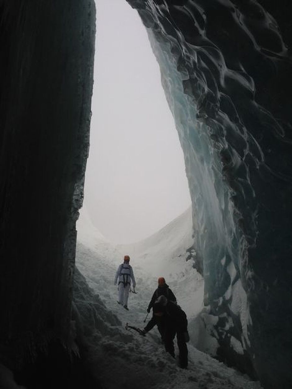 Escalade hivernale - Cascades et goulottes de glace - Bureau des Guides