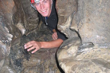 Spéléologie - la Grotte de Balme - Bureau des Guides