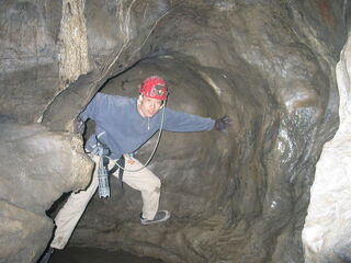 Spéléologie - la Grotte de Balme - Bureau des Guides