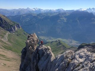 Via Ferrata - Entre la rando et l'escalade - Bureau des Guides