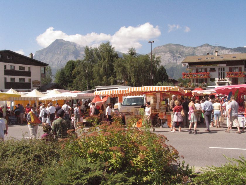 Marché des Carroz