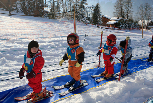 Ski - Club des Piou-Piou - Cours collectifs pour les touts petits - ESF