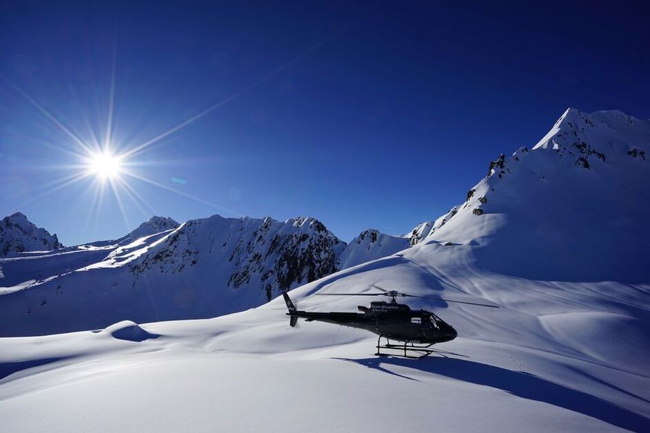 © Escapade gourmande en hélicoptère - Savoie Hélicoptères