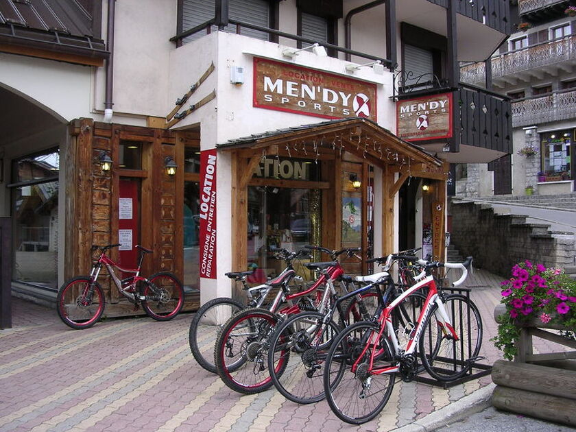 A Mendy's  Sports