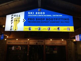 Full Feet -Ski 2000