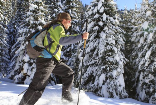 Mountain snowhoeing