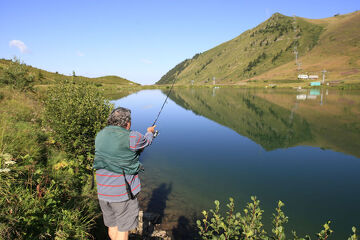 © Fishing in mountain lakes and rivers - Monica Dalmasso