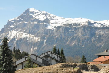 © View on the Pointe d'Areu - OT Les Carroz