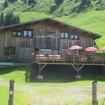 © Walking itinerary: Golèse pass and refuge - S Baud