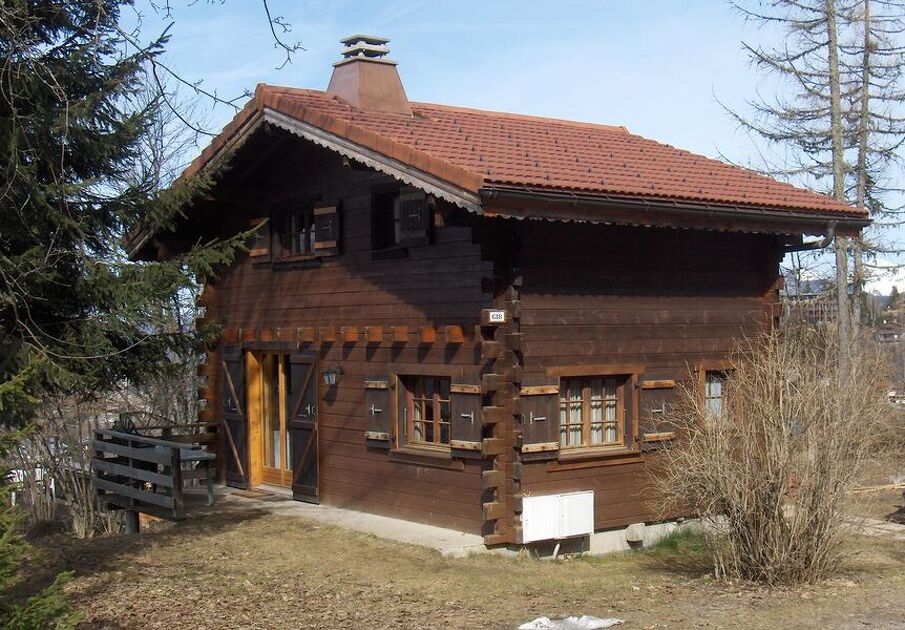 © Chalet en été - MORET Bernard